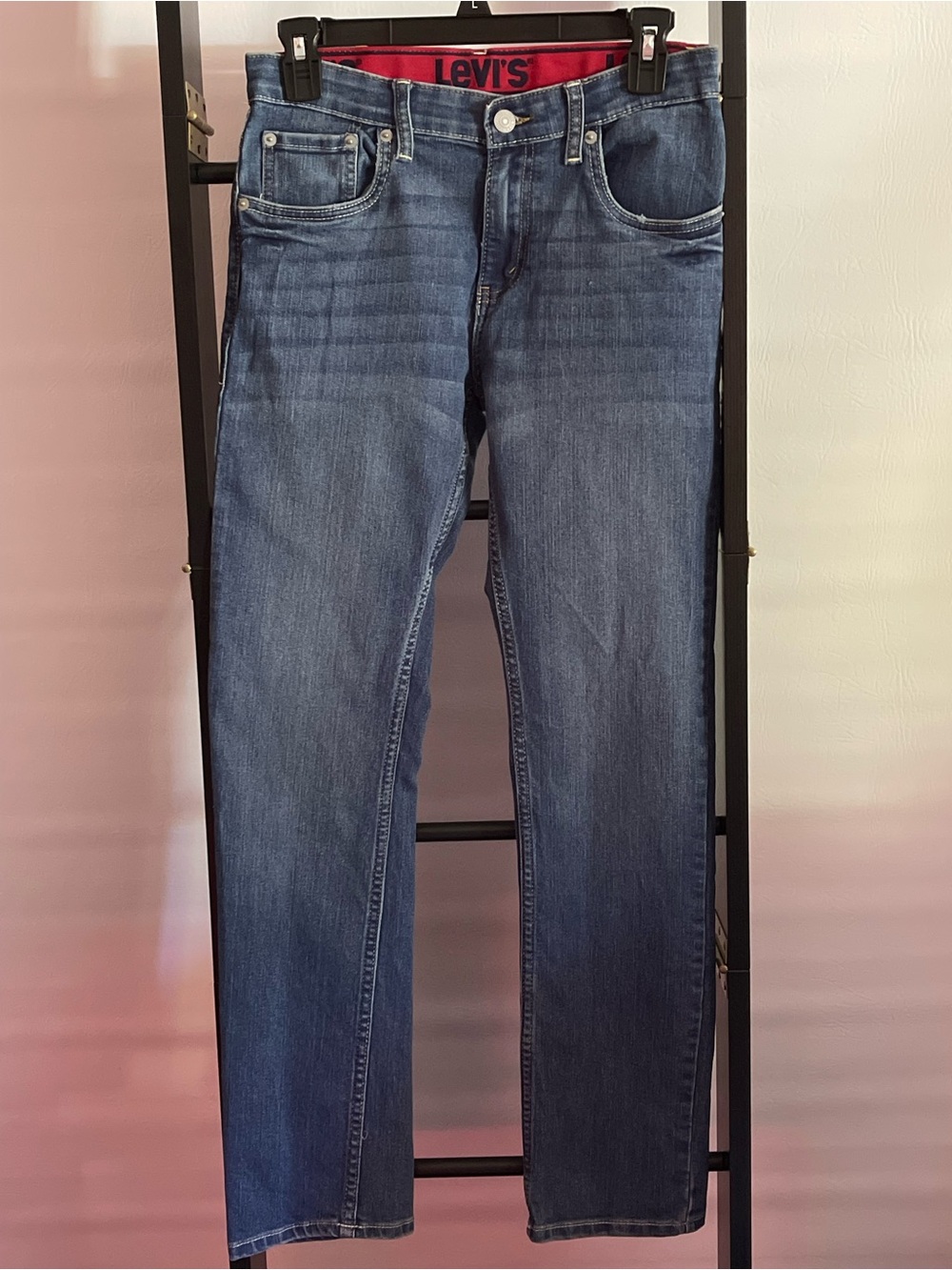 NWOT Levi's Men's Medium Blue Straight Jeans with Red Waistband Detail